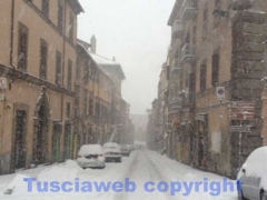 Viterbo sotto la neve - 10 ottobre - ore 10, 20 - foto Giuseppe Ferlicca