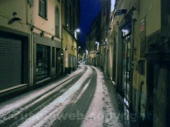 Viterbo sotto la neve all\'alba