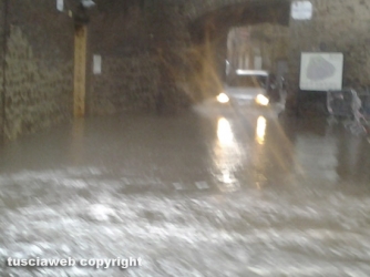 Viterbo sotto l\'acqua, le foto dei lettori