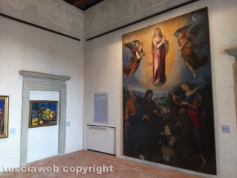 Vittorio Sgarbi inaugura la mostra a palazzo Doebbing