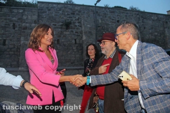 Vladimir Luxuria ai Pirati della bellezza