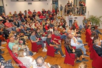 Vladimir Luxuria ai Pirati della bellezza
