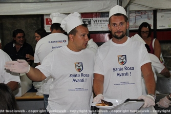 Santa Rosa - Zingaretti a cena con i facchini