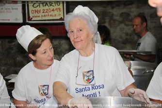 Santa Rosa - Zingaretti a cena con i facchini