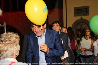 Santa Rosa - Zingaretti a cena con i facchini