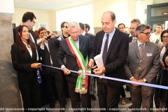 Il taglio del nastro