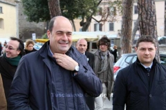 Zingaretti al mercato e a Belcolle