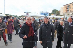 Zingaretti al mercato e a Belcolle