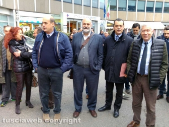 Zingaretti consegna 5 ambulanze e inaugura l'ambufest