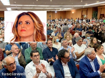 Viterbo - Il presidente della Regione Lazio Nicola Zingaretti per Alessandra Troncarelli