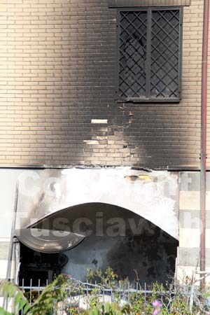 L'incendio a Via Rasetti
