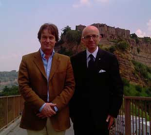 Il sindaco di Bagnoregio Bigiotti con il sindaco di Assisi Ricci