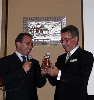 Il passaggio della campana Lions club