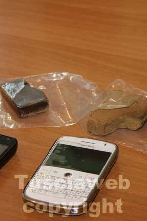 Il materiale sequestrato dai carabinieri 