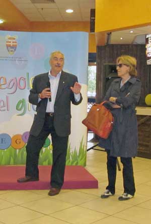 L'assessore Franco Simeone all'Ipercoop