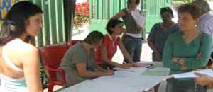 La raccolta di firme per il tempo pieno