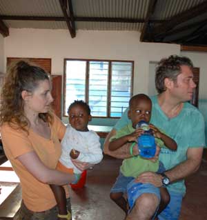 Roberto Lilli e Sheila Santopietro in uno dei loro ultimi viaggi in Kenya
