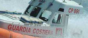 La guardia costiera in mare