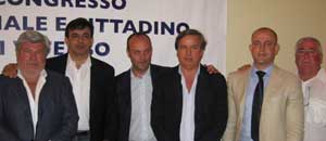 Al centro, Claudio Taglia eletto coordinatore provinciale Fli