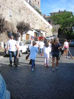 I partecipanti alla passeggiata