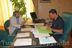 Galeotti e Marini discutono