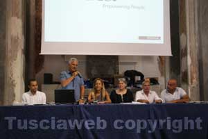 La conferenza stampa di presentazione delle cene in piazza
