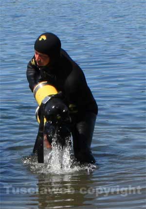 I carabinieri al lago di Mezzano