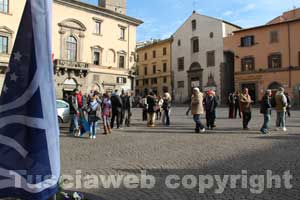 Il sit-in in piazza del Comune