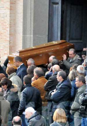 Il funerale di Giuseppe Delle Monache