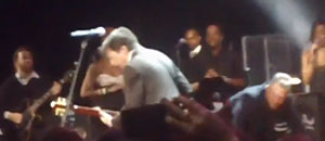 Michael J Fox durante l'esibizione