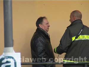 Il sindaco Natali sul posto con i vigili del fuoco