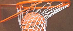Un canestro del basket