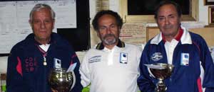 Il podio del trofeo di bocce