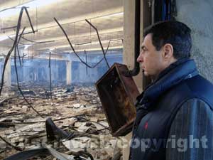 Il sindaco Marini sul luogo dell'incendio