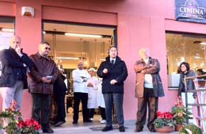 Francesco Battistoni all'inaugurazione del reparto