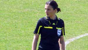 Giovanna Farinelli, arbitro internazionale