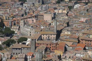 Viterbo - Piazza del comune 