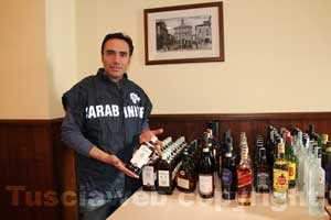 I militari con la refurtiva