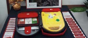 Il defibrillatore donato all'Arma di Caprarola