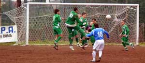 Un'azione del match