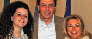 Il sindaco Marini con le assessore Frontini e Russo