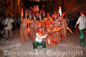 Maschere e carri delle passate edizioni del Carnevale ronciglionese Ronciglione