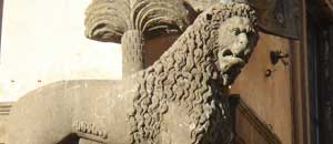 Uno dei leoni raffigurati a Viterbo
