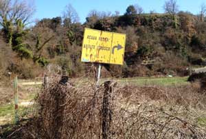 I rifiuti abbandonati all'Acquarossa