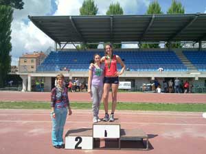 La premiazione delle ragazze del Buratti