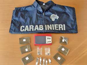 La droga sequestrata dai carabinieri