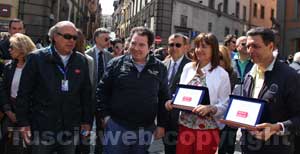 Renata Polverini al passaggio delle Mille Miglia