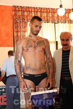 Andrea Di Luisa alle prove del peso