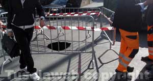 La voragine in via della Ferrovia