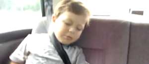 Bimbo che dorme